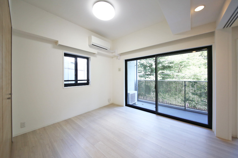 その他部屋・スペース　【居室６．０帖】二面採光