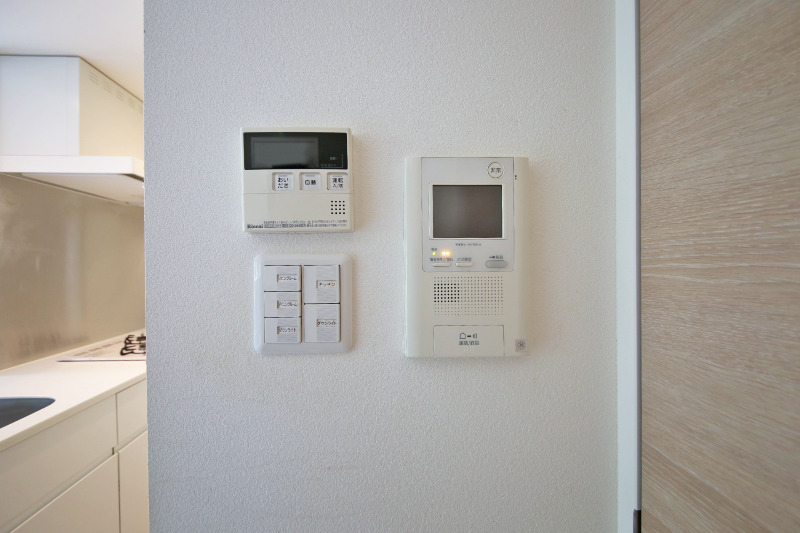 セキュリティ　モニタ付インターホン