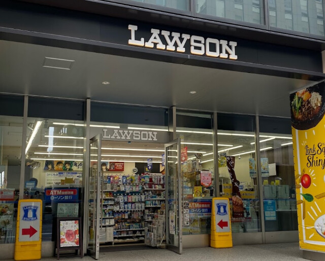 コンビニ　ローソンリンクスクエア新宿3階店（コンビニ）まで423m