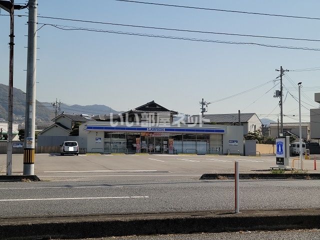 コンビニ　ローソン徳山新宿店（コンビニ）まで657m