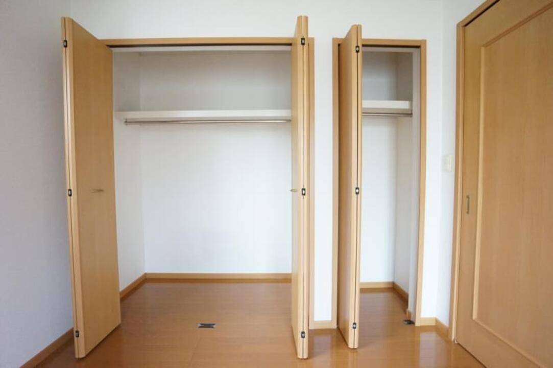 収納　クローゼット