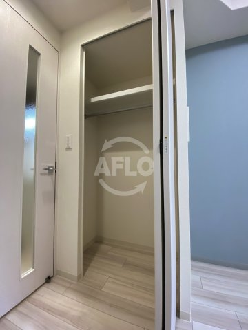 収納　プレサンス福島吉野ミナージ　クローゼット