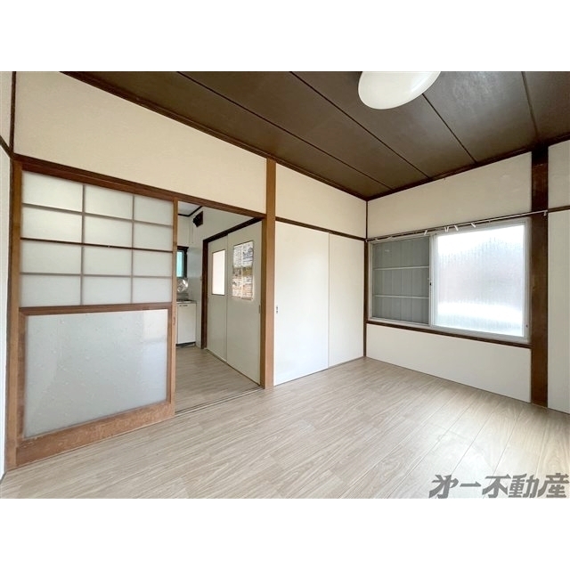 建物外観　洋室