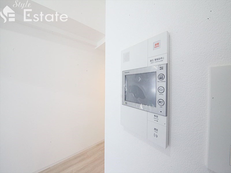 セキュリティ　モニター付きインターホン