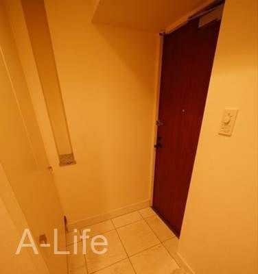 玄関　グルックハイム紀尾井町（別部屋参照）