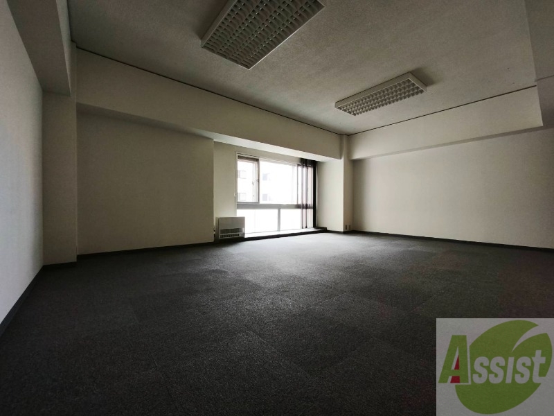 居室・リビング　広々としたリビングですね。使い勝手がよさそうですね！