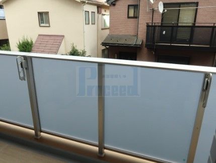 バルコニー　うれしいバルコニー付き！