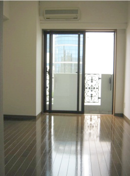 居室・リビング　約6帖のお部屋です