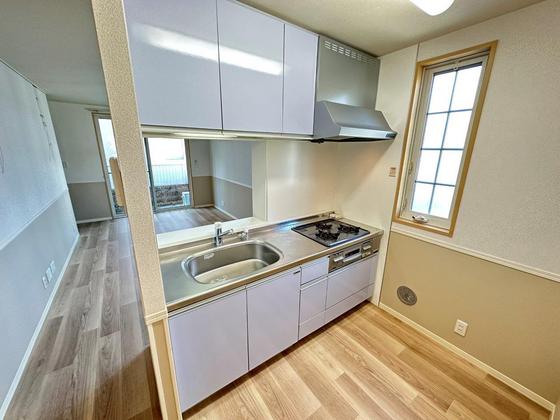 キッチン　※別部屋の写真です