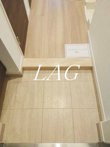 玄関　玄関です。