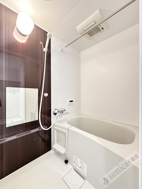 バス・シャワールーム　追い炊き＆浴室乾燥機付き♪