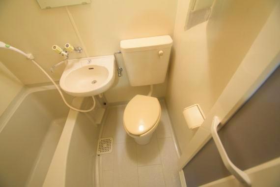 トイレ　清潔感のあるトイレは落ち着きますね。