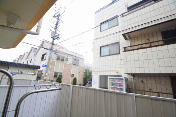 眺望　日当たりの良いバルコニーです。