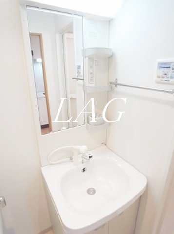 洗面設備　独立洗面台です。