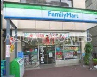 コンビニ　ファミリーマート台東入谷駅前店（コンビニ）まで191m