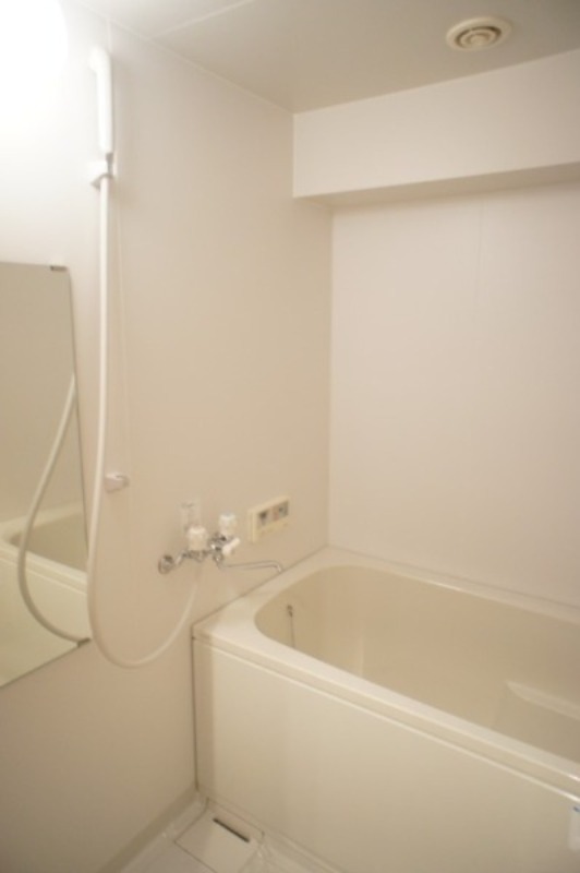 バス・シャワールーム　図面と現状に相違がある場合には現状を優先