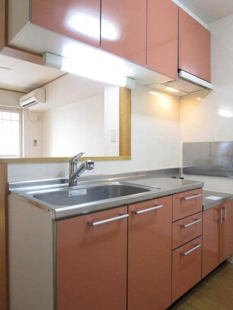 キッチン　人気のカウンターキッチンです。