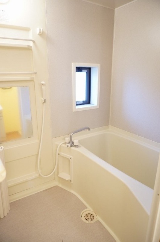 バス・シャワールーム　図面と現状に相違がある場合には現状を優先