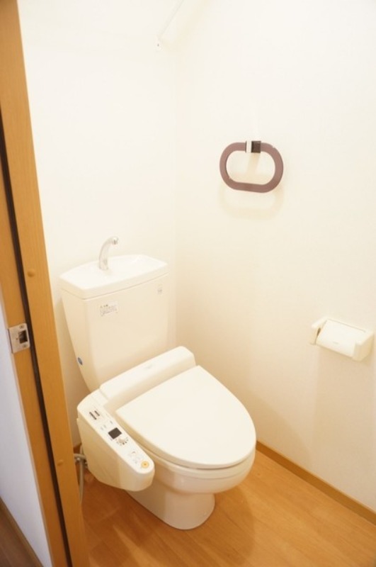 トイレ　図面と現状に相違がある場合には現状を優先