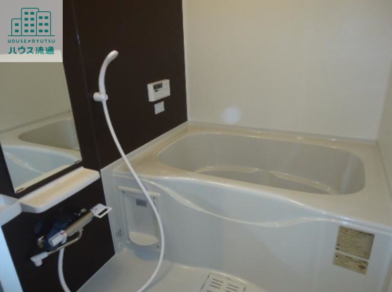 バス・シャワールーム　※別号室の写真です