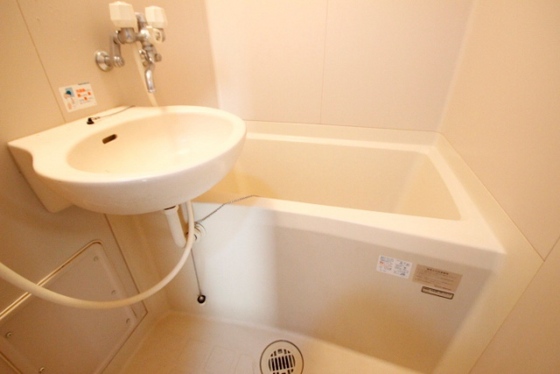 洗面設備　※別部屋の写真です