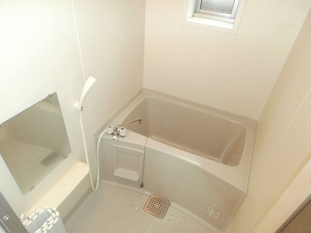 バス・シャワールーム　★ゆっくり浸かって疲労回復★