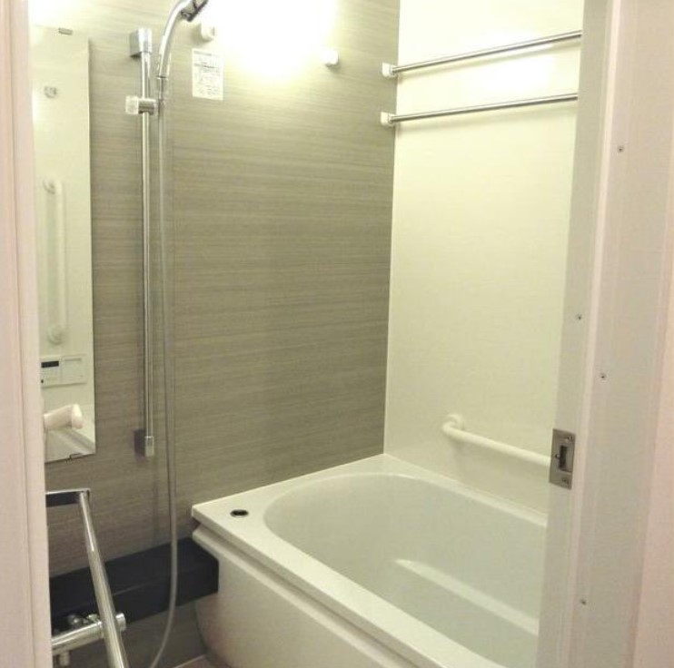 バス・シャワールーム　☆ゆっくりくつろげるお風呂☆