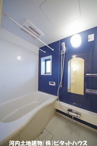 バス・シャワールーム　浴室（類似室内）