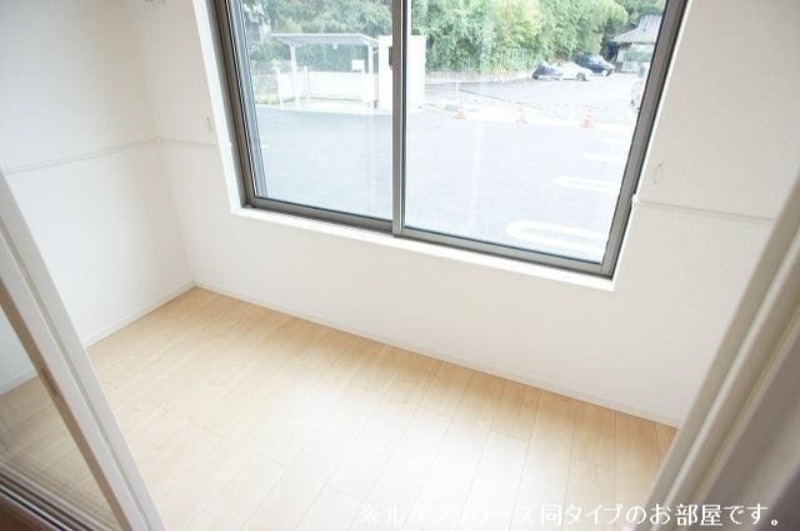 バルコニー　図面と現状に相違がある場合には現状を優先