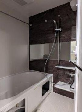 バス・シャワールーム　お風呂で日々の疲れを落としましょう