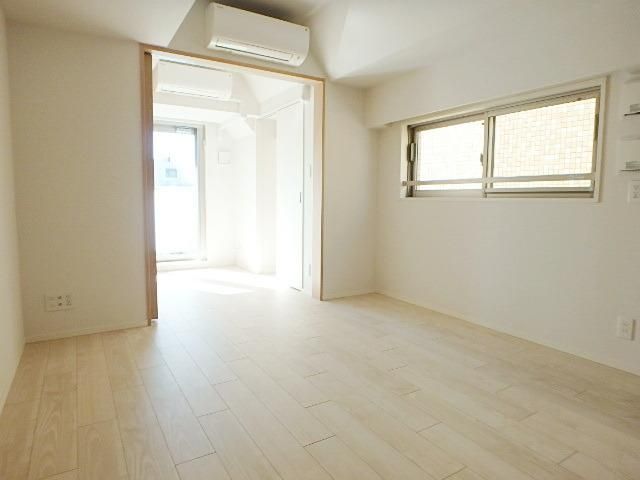 居室・リビング　★ＲＣ造のお部屋です★