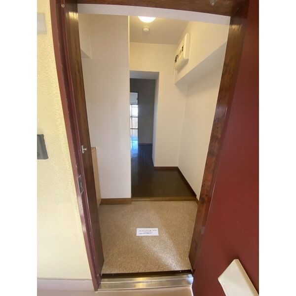 玄関　現況優先