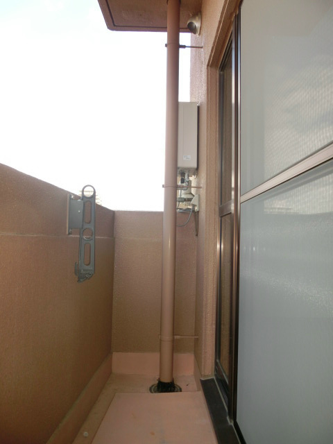 バルコニー　現況優先