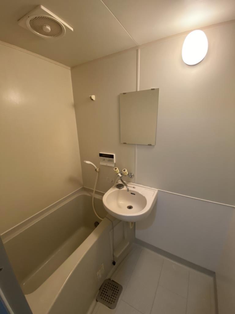 バス・シャワールーム　連携あり任意