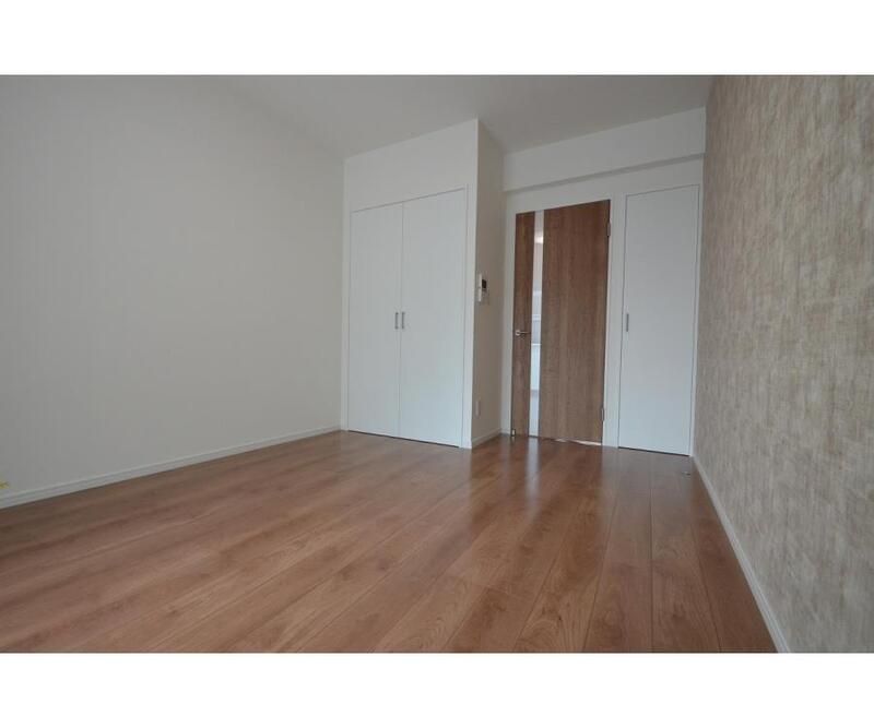 居室・リビング　☆明るい洋室☆