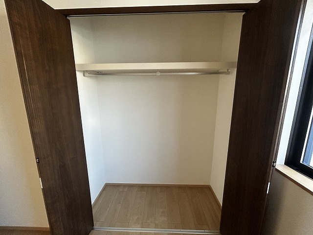 収納　ベットルーム　クローゼット付