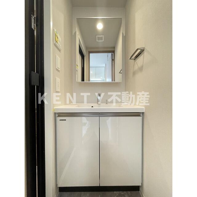 洗面設備　使いやすい洗面所です