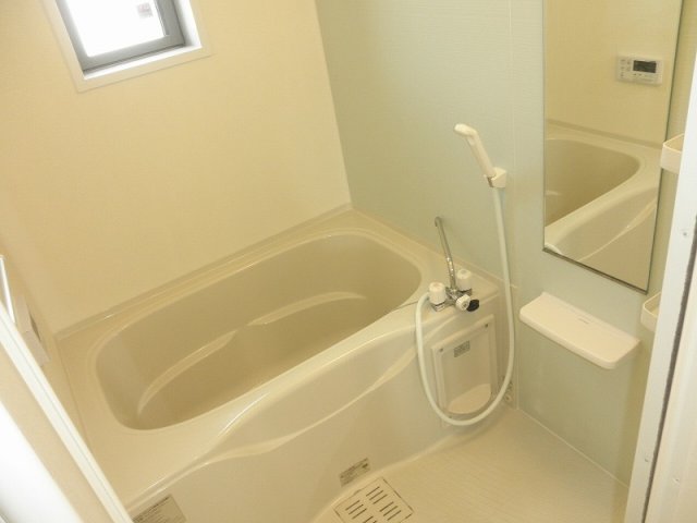 バス・シャワールーム　きれいなお風呂です
