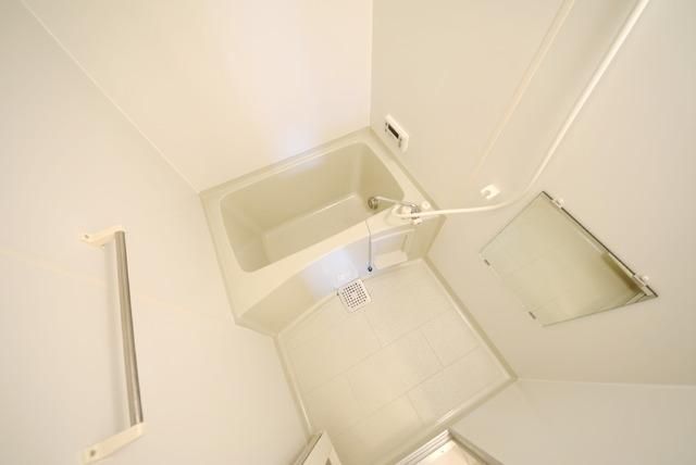 バス・シャワールーム　追い焚き付