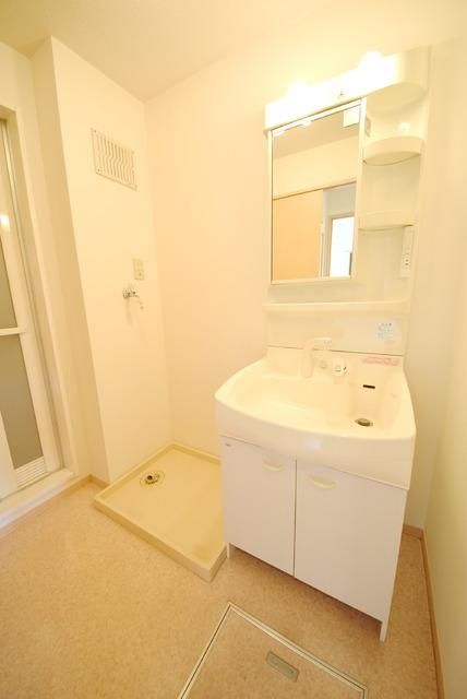 洗面設備　シャンプードレッサー