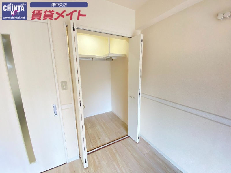 収納　※同一物件別部屋写真