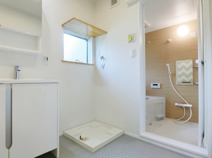 バス・シャワールーム　☆浴室☆