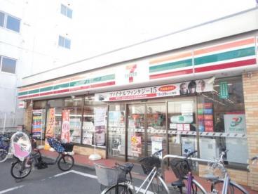 コンビニ　セブンイレブン小金井梶野通り店（コンビニ）まで50m