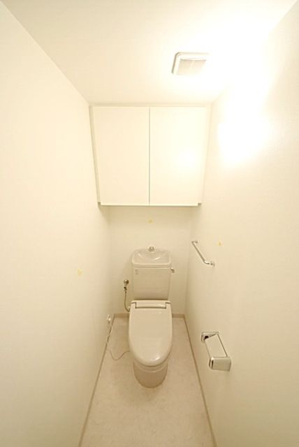 トイレ　落ち着いたトイレです