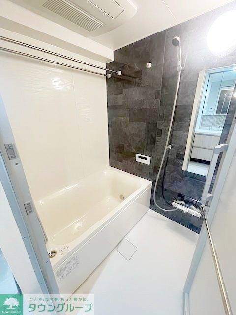 バス・シャワールーム　バルコニー