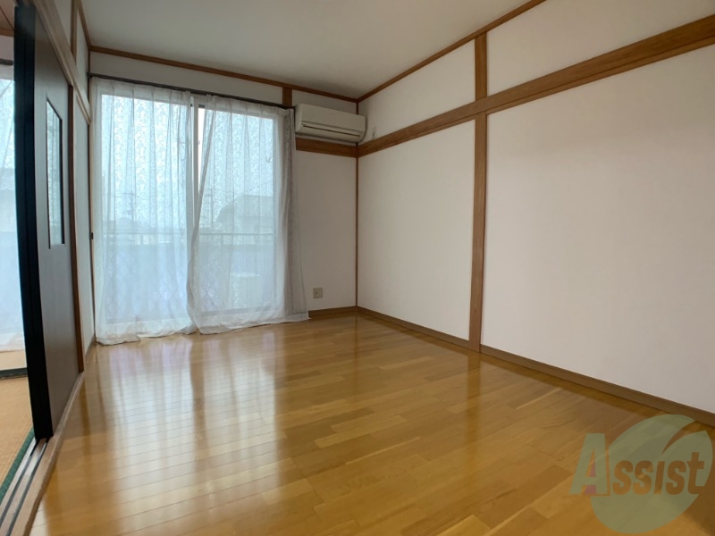 居室・リビング　１１．６帖のリビングです。広々としていますね。