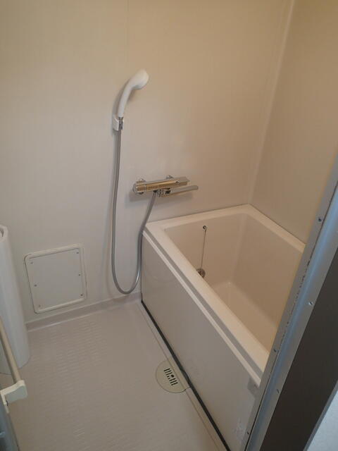 バス・シャワールーム　追焚機能付浴室