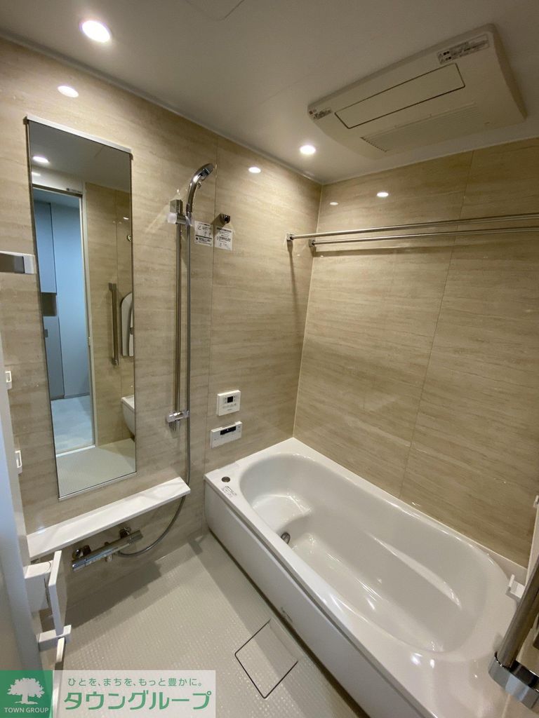 バス・シャワールーム