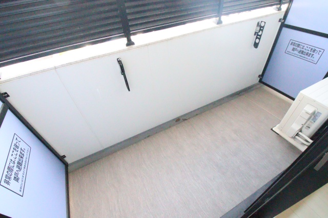 バルコニー　※別室の参考写真の為、現況優先です。