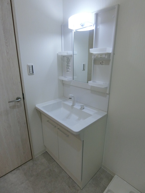 洗面設備　同仕様